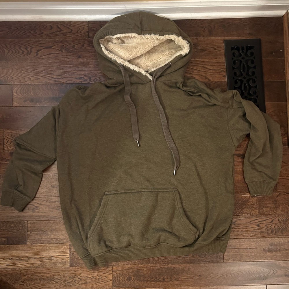 Aerie Oversized Fur lined hood and pocked Hoodie